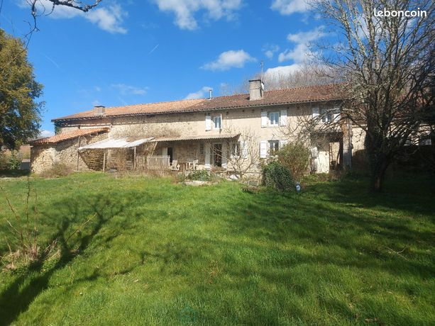 Longère 5 pièces 230 m²