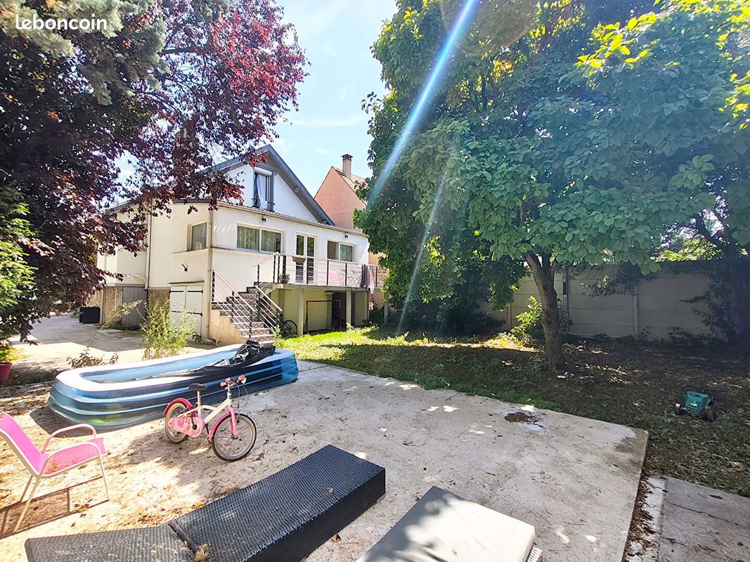 Maison 7 pièces 160 m² · à Villemomble · 160 m² · 479 000 €
