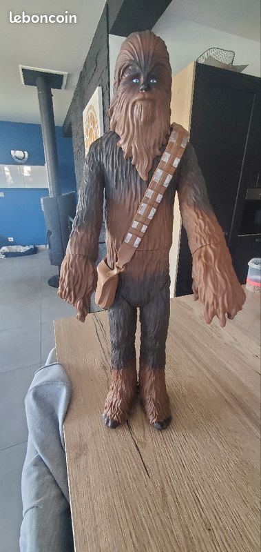 Grande figurine chewbacca (image 1)