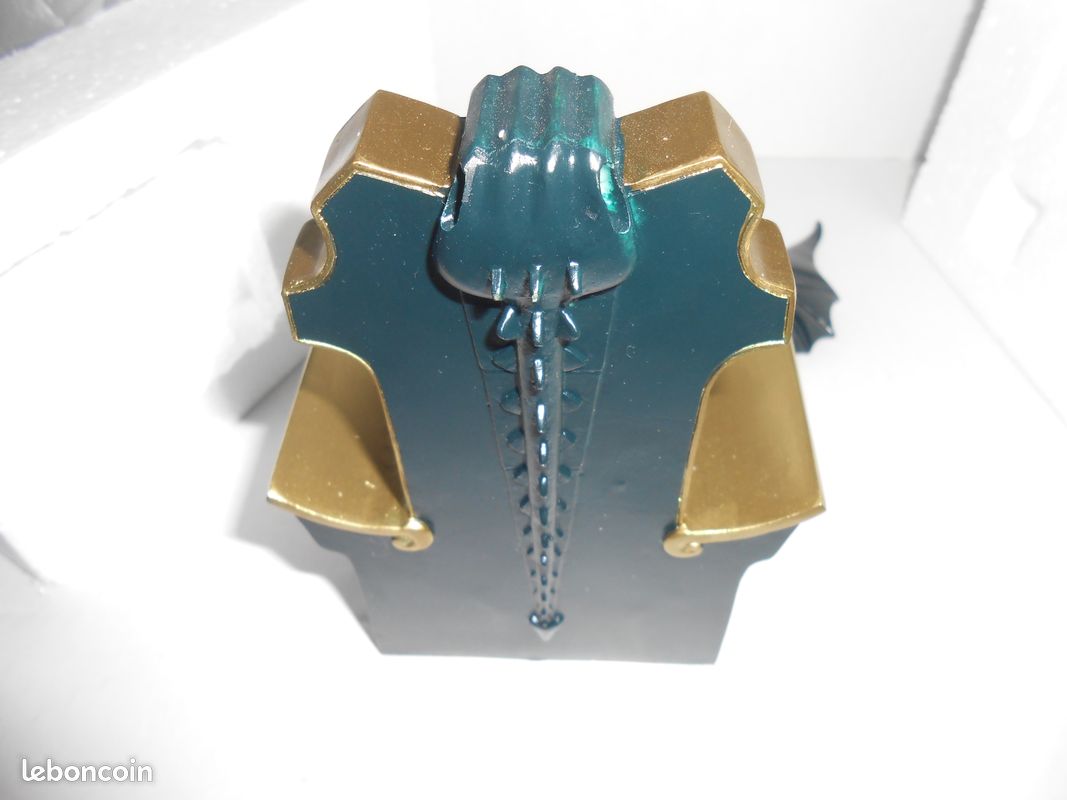 Myth cloth trone hades 3 sur 3 custom (image 4)
