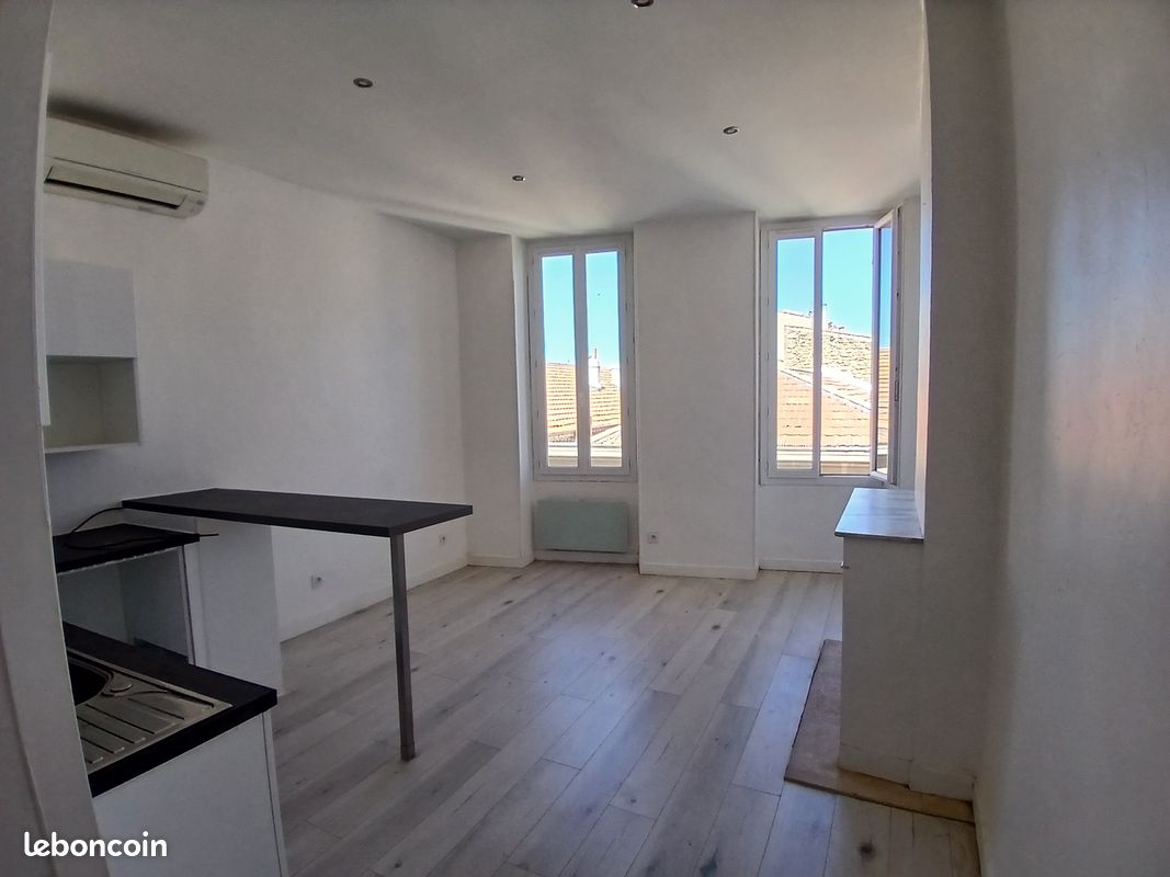 Appartement 2 pièces 40 m² · à Salon-de-Provence · 40 m² · 715 €