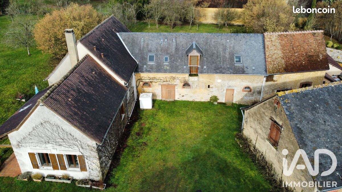 Maison 6 pièces 147 m² · à Domfront-en-Champagne · 147 m² · 269 900 €