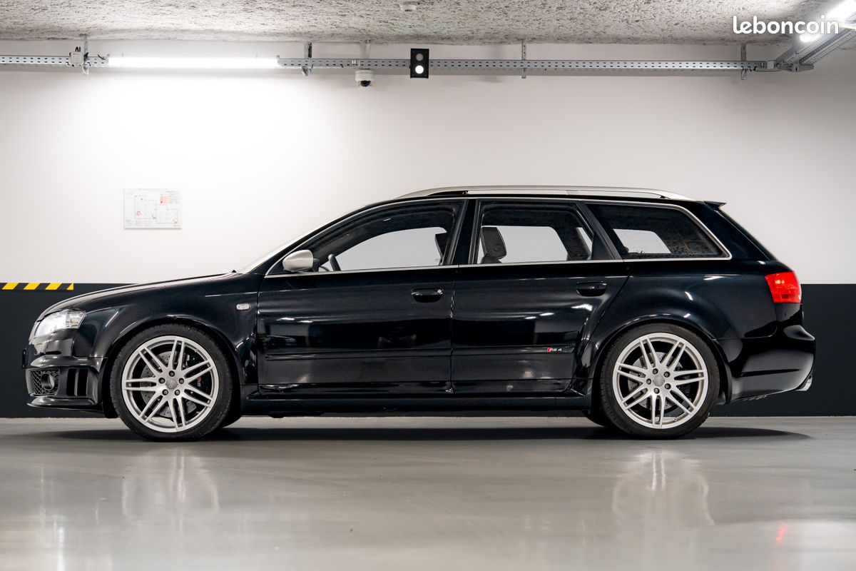 Audi RS4 AVANT 4.2 V8 420 CH Quattro B7 - Historique Complet - Bose - Toit ouvrant - Bi-xénon - Recaro (image 5)