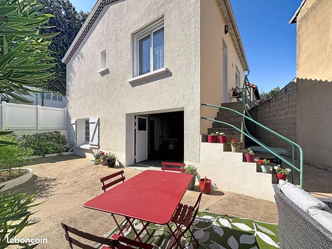 Maison 5 pièces 126 m² · à Les Sables-d'Olonne · 126 m² · 599 900 €