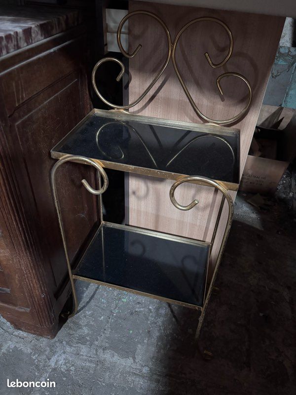 Guéridon fer et verre (image 2)