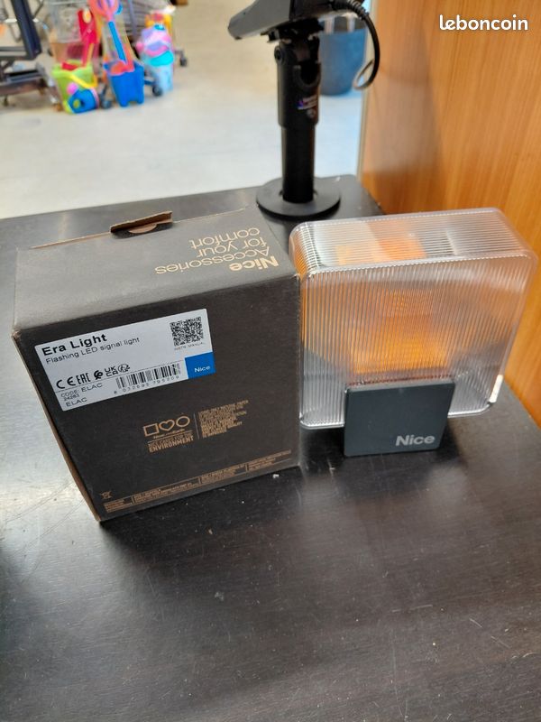 Feu clignotant era Light Nice neuf (image 1)