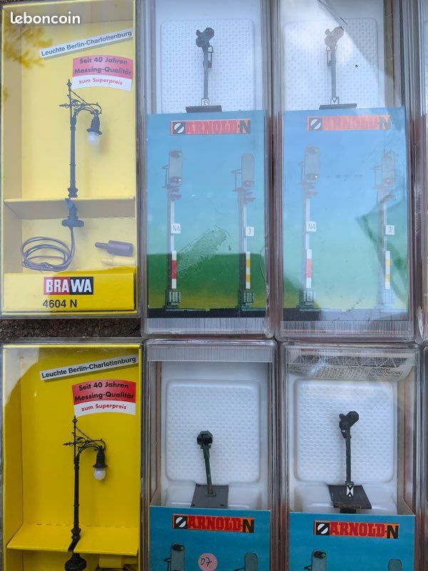 LIOOBO 2 Ensembles De Panneaux Et Feux De Signalisation Miniatures Pour Train Jouet – Décor De Réseau Ferroviaire Modélisme