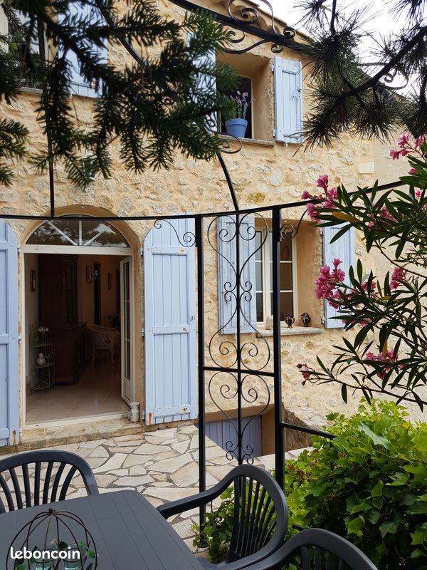 Maison 6 pièces 142 m² · à Montfort · 142 m² · 318 000 €
