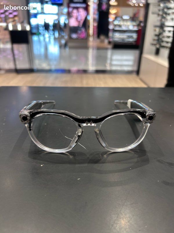 Oakley Meta (image 1)