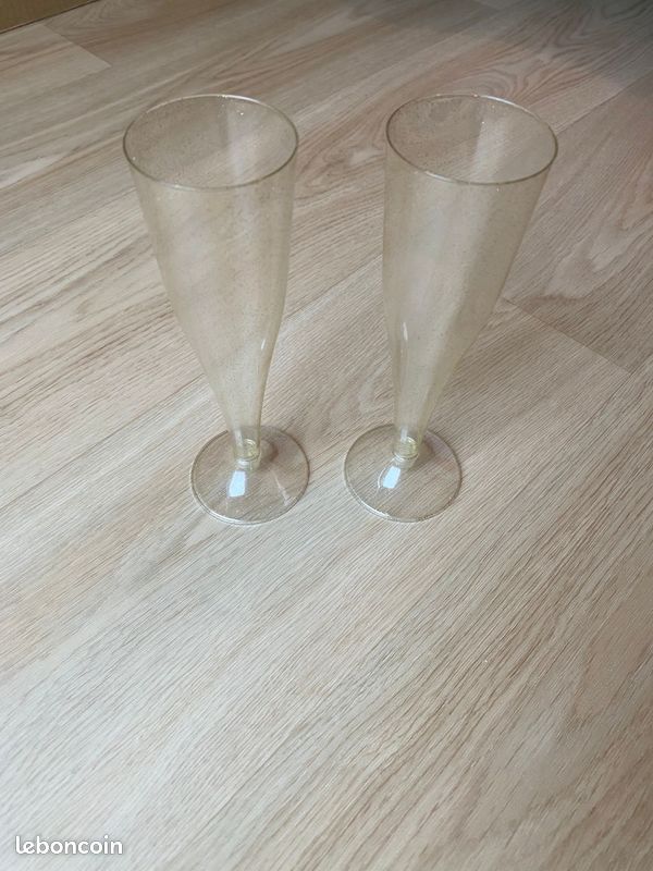Lot de 50 flûtes en plastique rigide pour tout type de breuvage -Champagne -Jus de Fruits- Limonade (image 4)