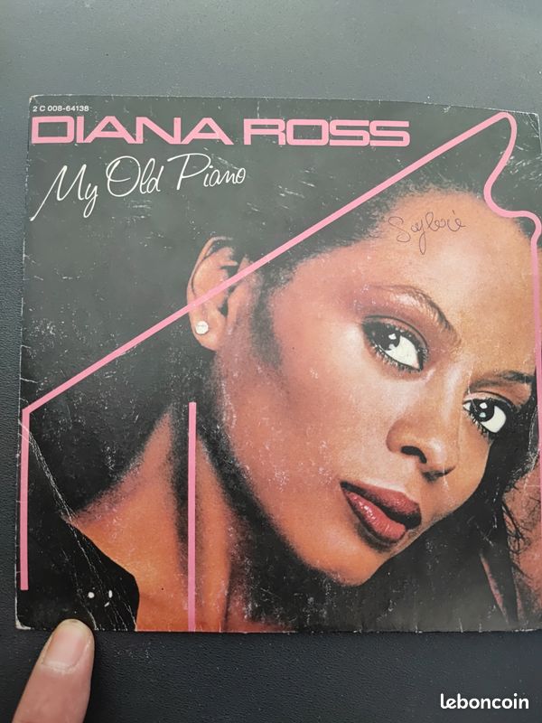 Vinyl collector (image 4)