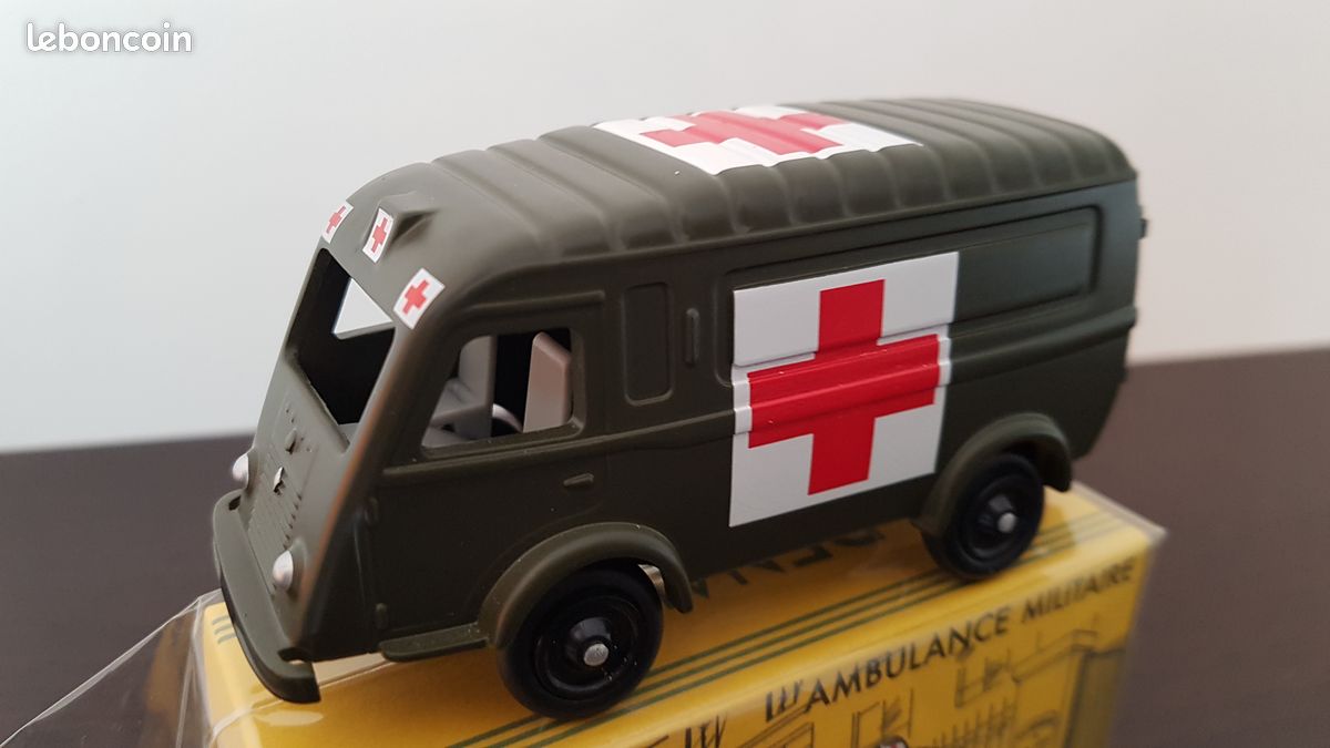 Miniature CIJ 1/43 - Renault 1000kg Ambulance Municipale - Édition Limitée - Occasion