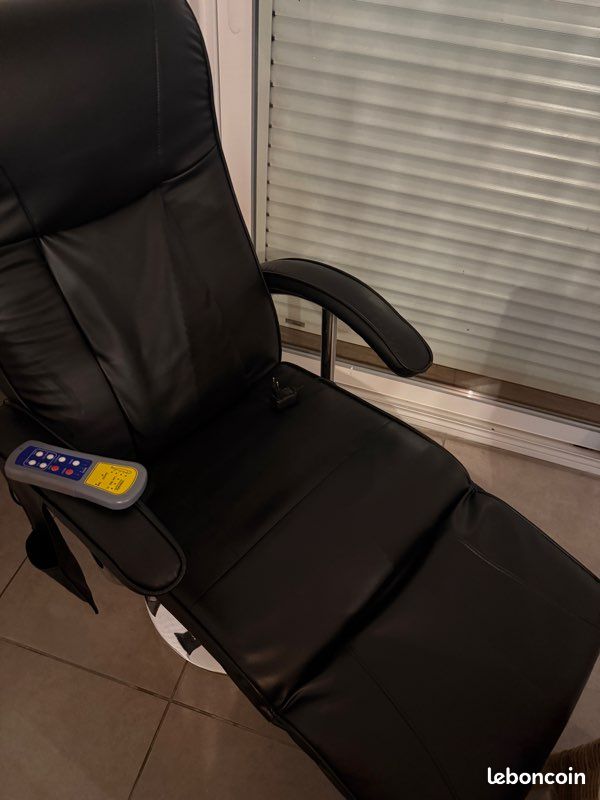 Fauteuil massant / vibrant (image 1)