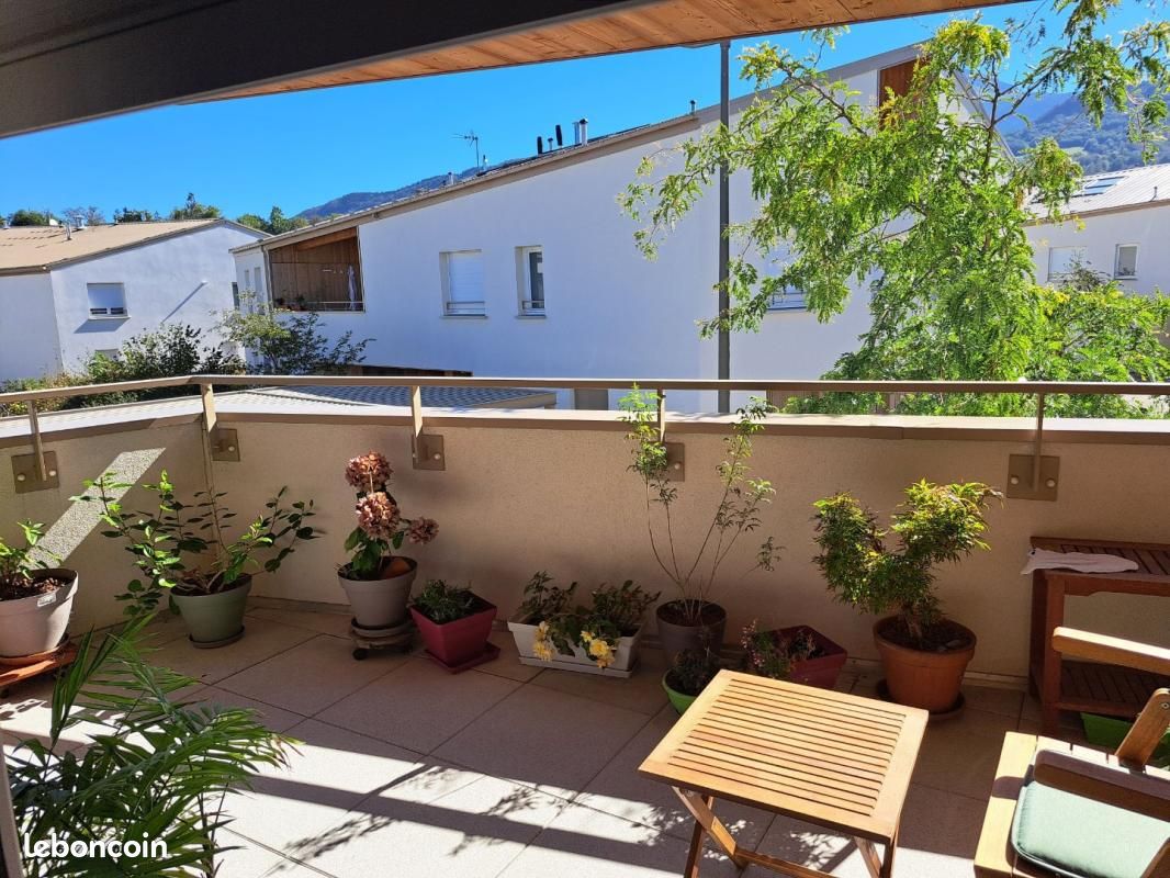 Appartement 3 pièces 70 m² · à Coublevie · 70 m² · 905 €/mois