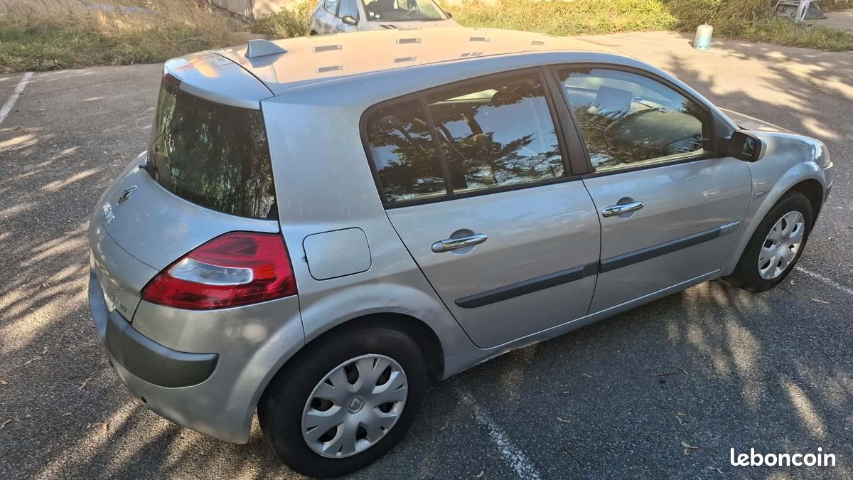 Renault Mégane 1.6 16v 200000km (image 3)