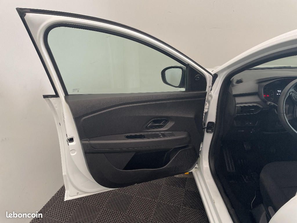 Dacia Sandero ECO-G 100 - 22 Essentiel (image 19)