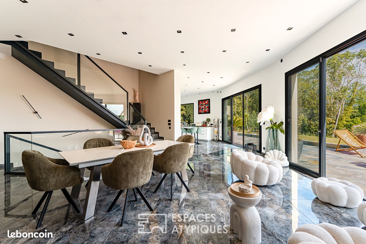 Maison 8 pièces 410 m² · à Orgeval · 410 m² · 1 872 000 €