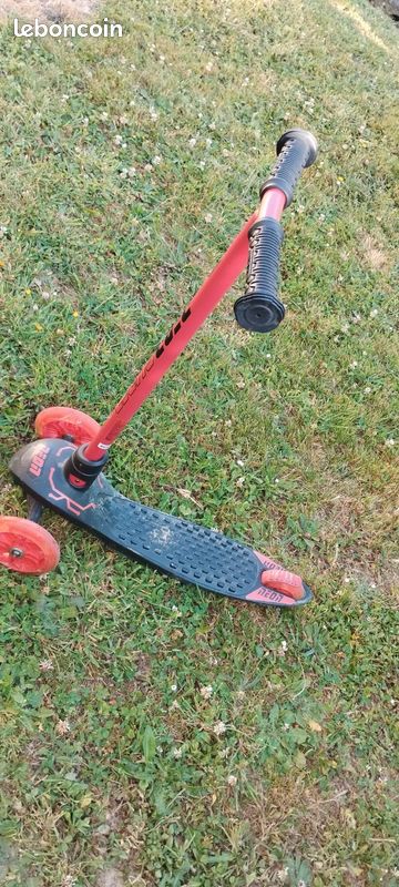 Trottinette enfant 3 roues (image 1)