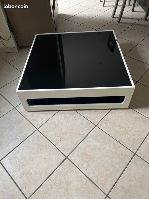 Table, basse, noire et blanche (image 1)