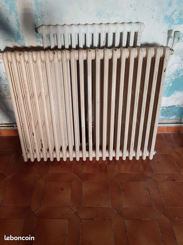 Radiateur en fonte (image 1)