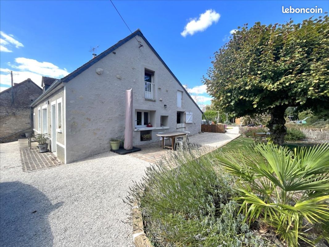 Maison 5 pièces 115 m² · à Selommes · 115 m² · 189 810 €