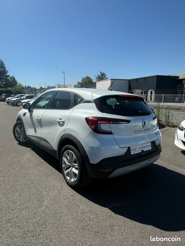Renault Captur 1.6 e-tech 145 ch BLANC NACRÉ BOITE AUTO 08/22 CAMÉRA COCKPIT DÉMARRAGE SANS CLEF GARANTIE 12 MOIS (image 3)
