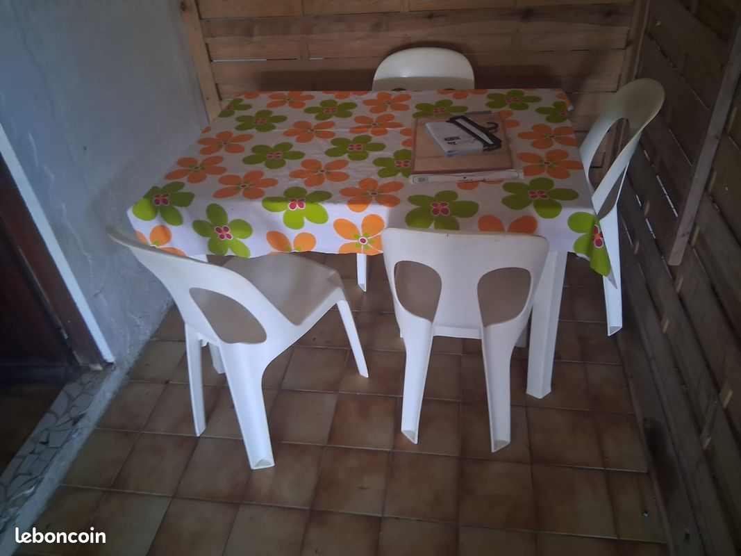 Appartement 1 pièce 35 m² · à Le Lamentin · 35 m² · 700 €