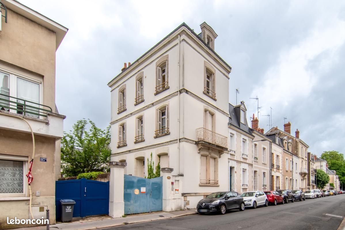 Local commercial 210 m² · à Tours · 210 m² · 305 000 €