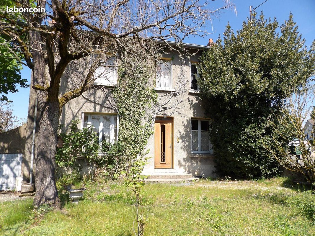 Maison 5 pièces 105 m² · à Saint-Vallier · 105 m² · 74 200 €