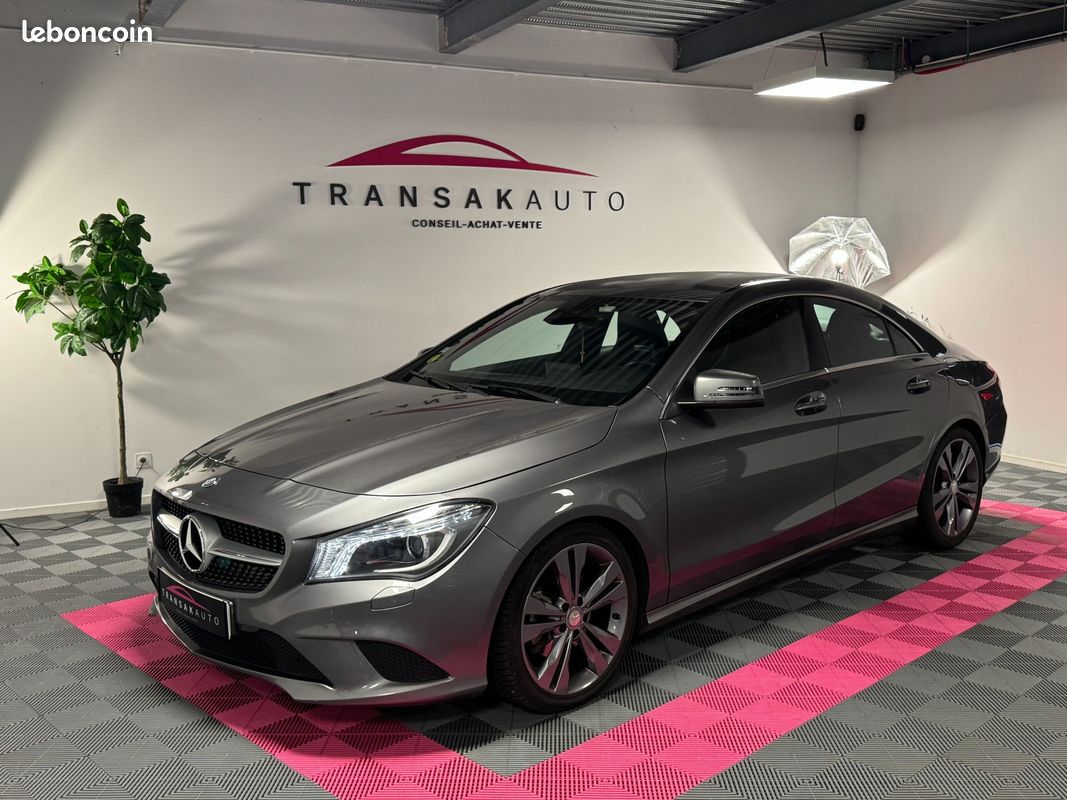 MERCEDES CLASSE CLA 220 d Sensation 7-G DCT A - Voitures