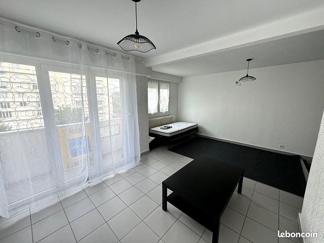 Appartement 1 pièce 38 m² · à Dijon · 38 m² · 565 €