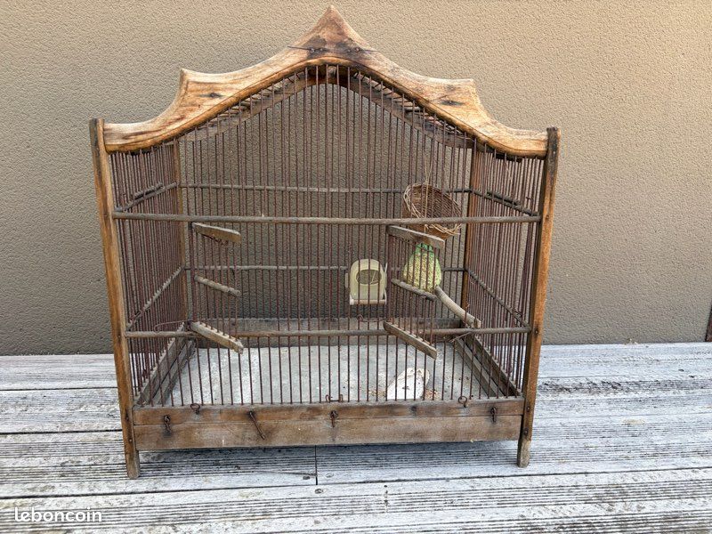 Ancienne cage pour oiseaux (image 1)