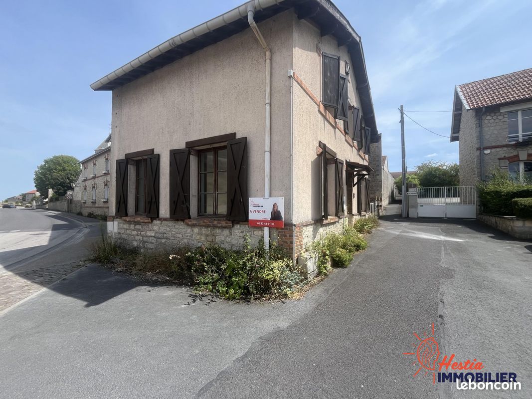 Maison 4 pièces 93 m² · à Bourgogne-Fresne · 93 m² · 158 000 €