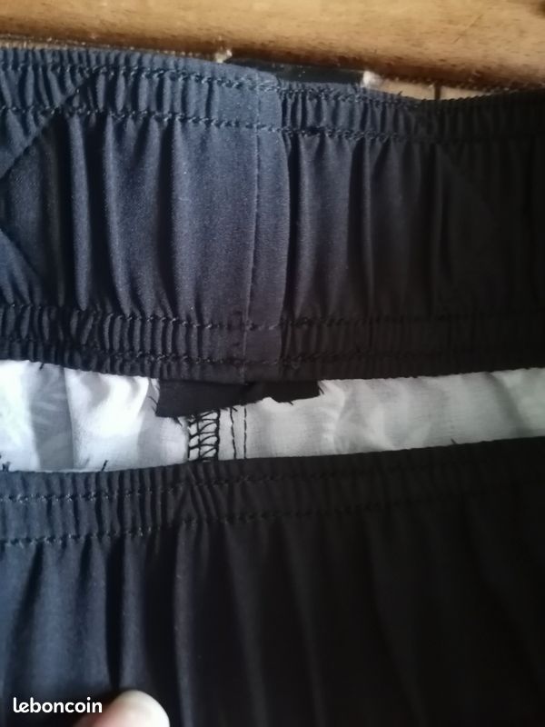 Ensemble maillot anti uv et short de bain fille, taille M. Quasi neuf (image 8)