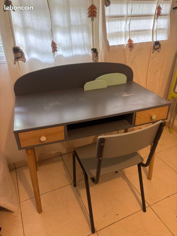 Bureau (image 3)