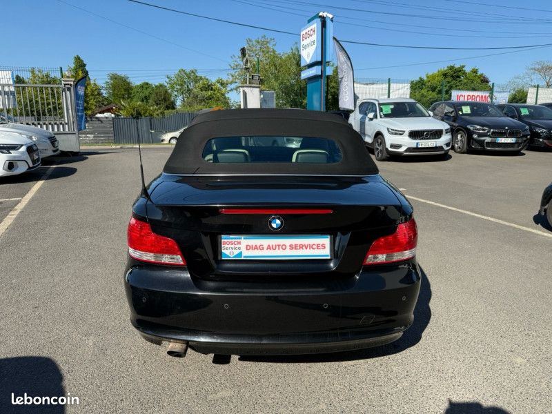 Bmw SERIE 1 CABRIOLET (E88) 118I 143CH CONFORT (image 23)