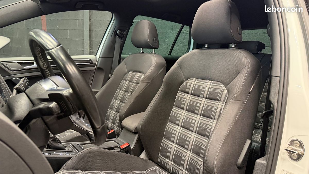 VOLKSWAGEN GOLF 2.0 TDI 180 GTD DSG BVA / Toit ouvrant / 1ere main / Entretien constructeur (image 5)