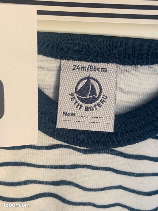 Lot de 3 bodies Petit bateau 24mois (image 2)