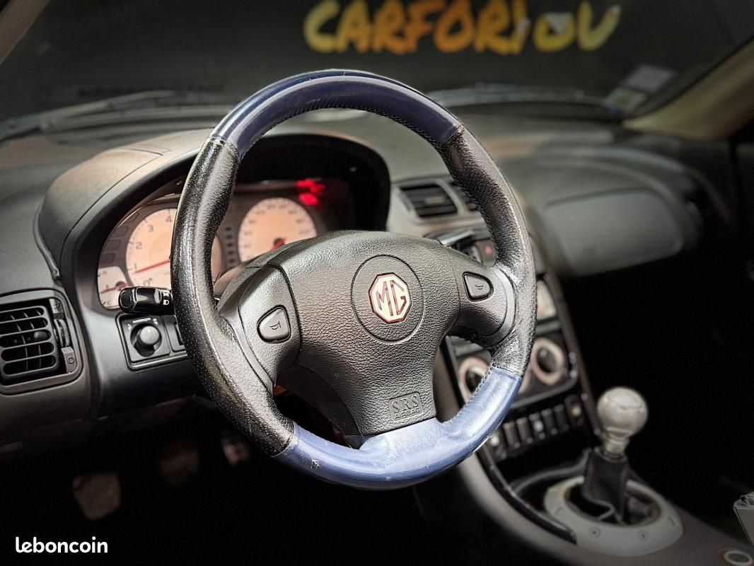 MGF 1.8 i VVC 160ch Trophy 1430 exemplaires Hardtop, Jantes alu, Etriers rouge (image 8)