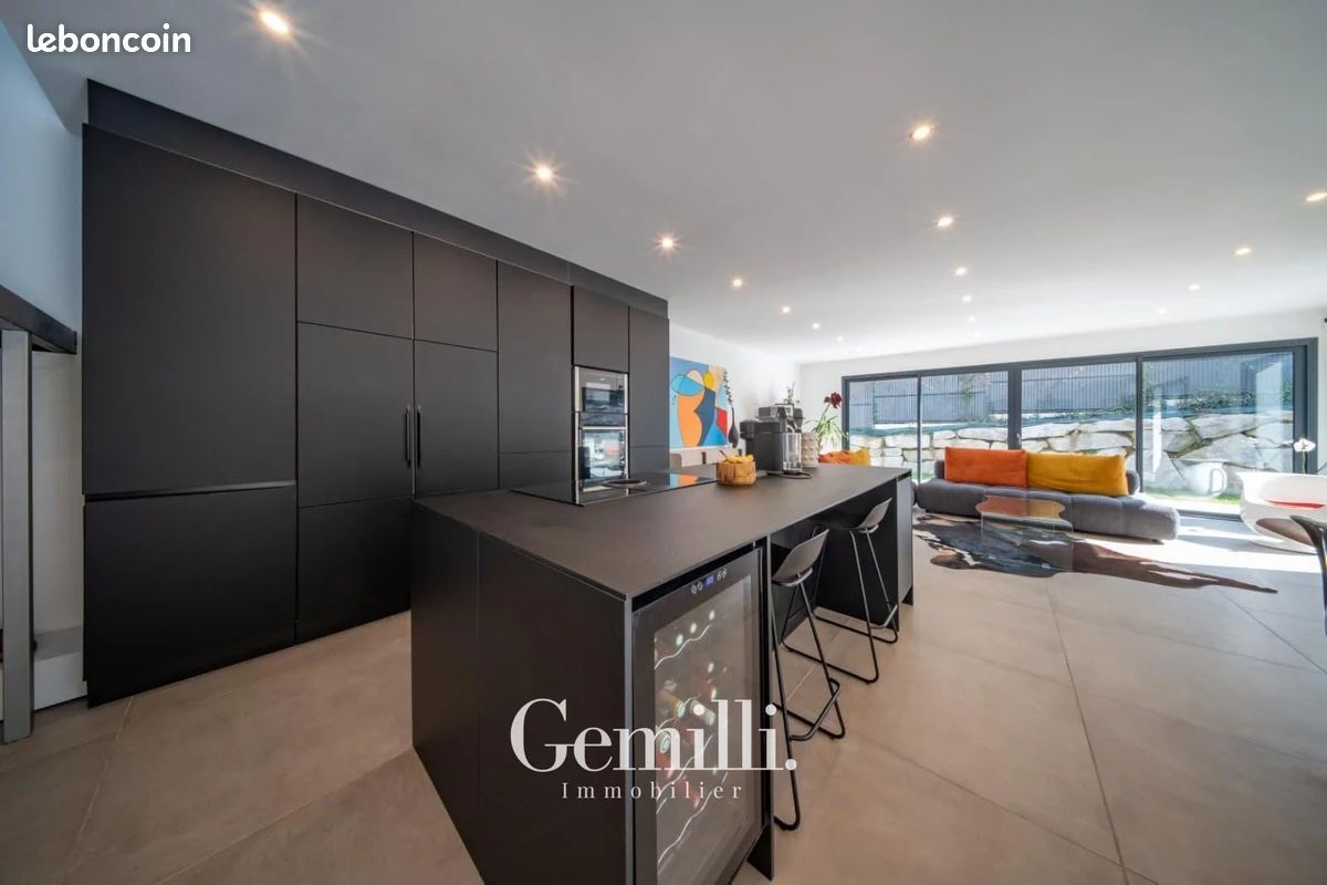 Maison 6 pièces 136 m² (image 3)