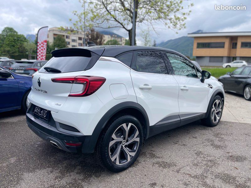 Renault Captur 1.3 TCe Mild Hybrid 140ch RS Line (image 4)