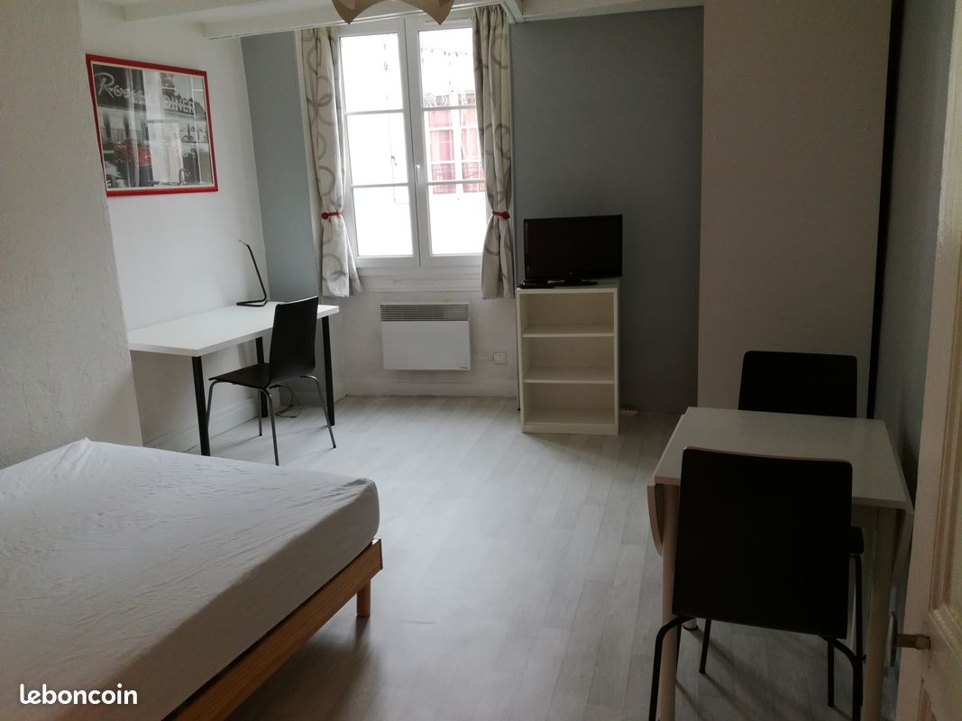 Appartement 1 pièce 20 m² · à Orléans · 20 m² · 460 €