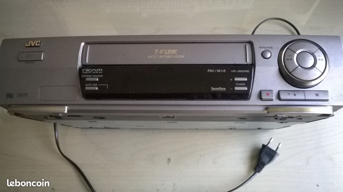 Magnétoscope JVC HR-J660MS VHS - Très Bon état, Avec Télécommande