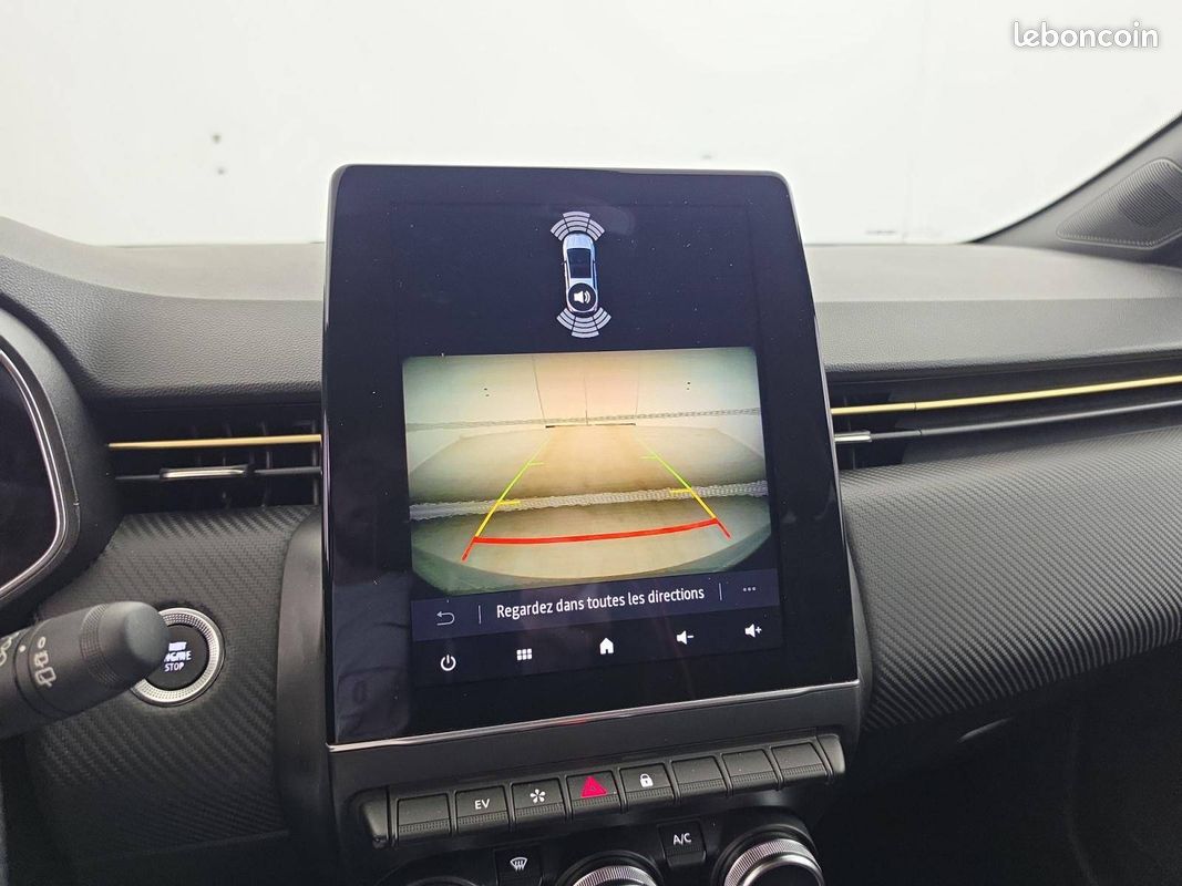 RENAULT Clio E-Tech full hybrid 145 Engineered (image 16)