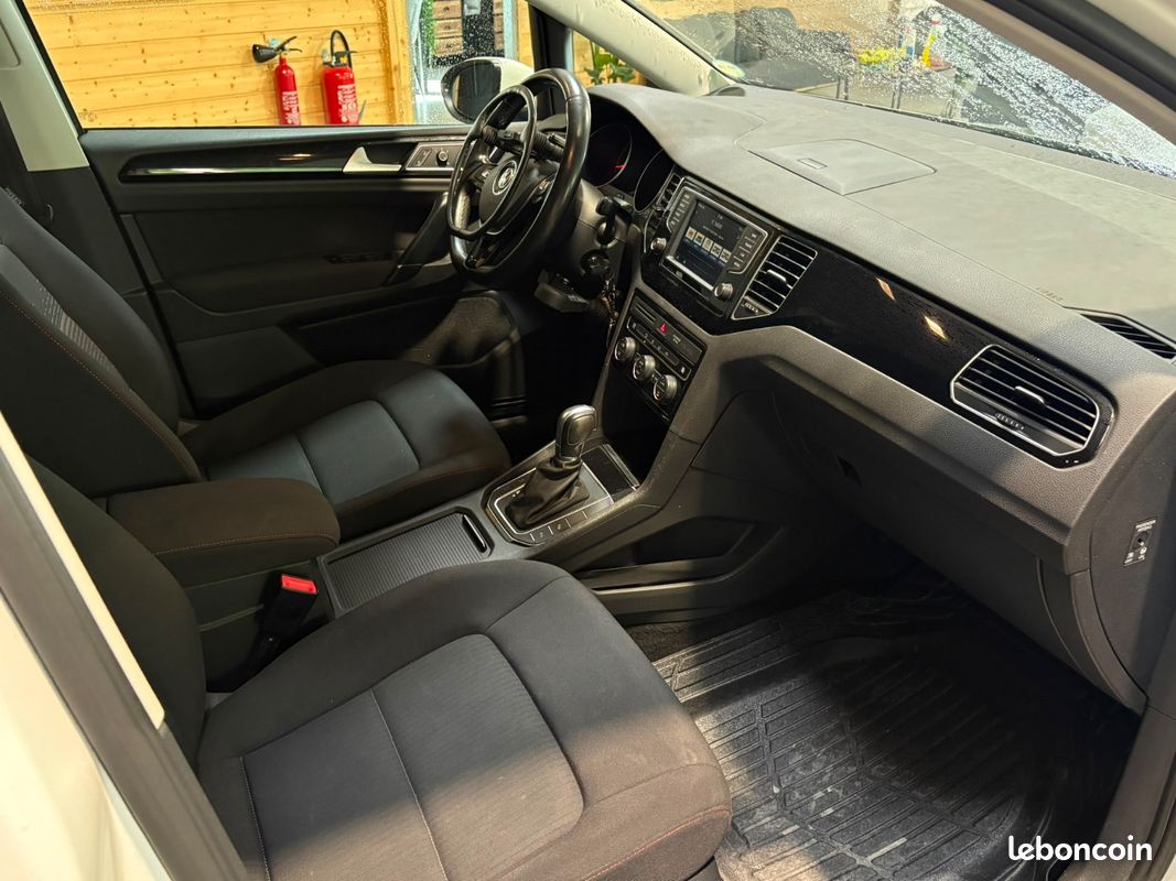 VOLKSWAGEN GOLF SPORTSVAN 1.4 TSI 125 BMT DSG7 Sound - Aménagé TPMR - Coffre Télécommandé (image 11)