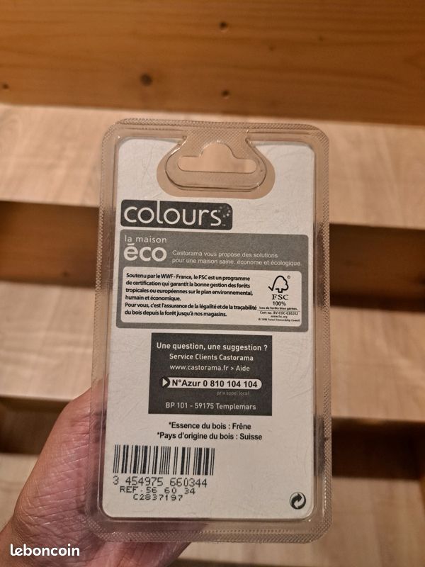 Embouts pour barre de rideau en bois de chez Castorama (image 3)