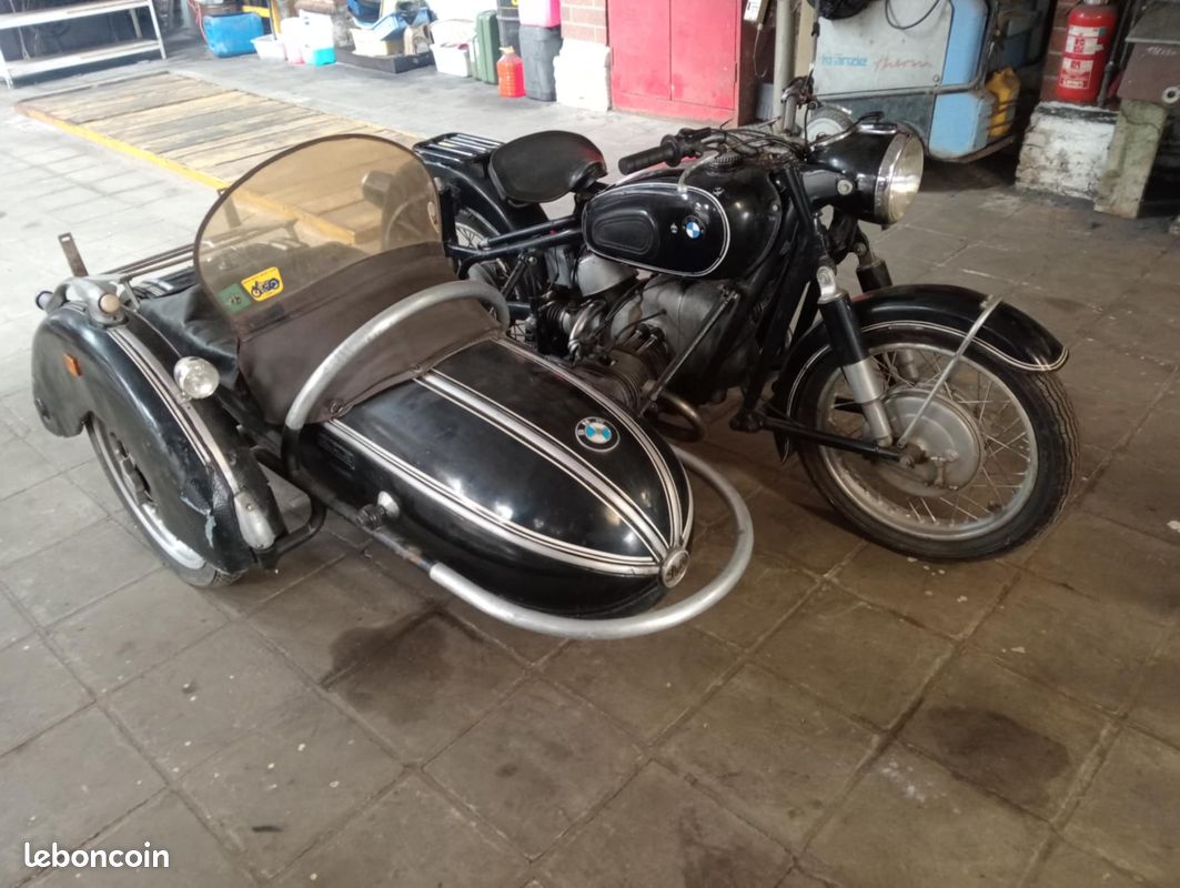 Bmw R 60 /2 avec steib - Motos