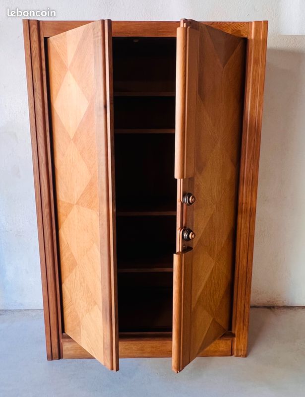 Armoire en chêne par Guillerme et Chambron, édité par Votre maison, France années 50 (image 5)