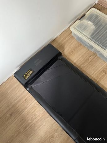 WalkingPad A1 Pro – Tapis De Course Pliable Ultra-fin, 136 Kg, Silencieux, Vitesse 0,5-6 Km/h, Télécommande + Appli