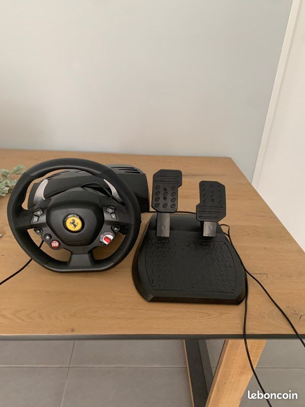 Thrustmaster T80 Ferrari 488 GTB Edition (image 1)